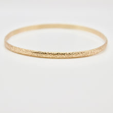Load image into Gallery viewer, Baby 4mm Warrior Bangle

