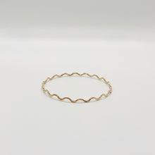Load image into Gallery viewer, Wavy Bangle
