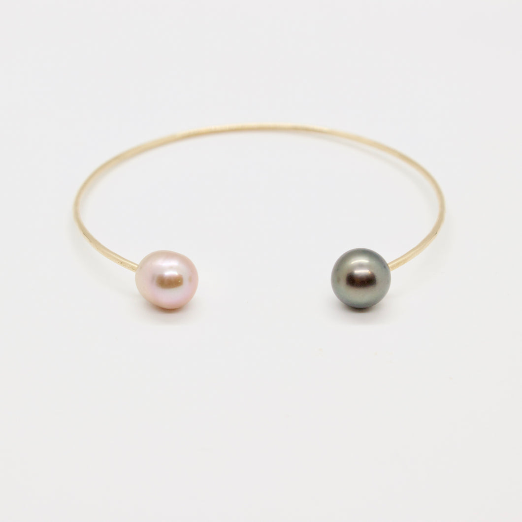 Tahitian and Edison Pearl Cuff