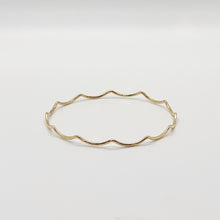 Load image into Gallery viewer, Wavy Bangle
