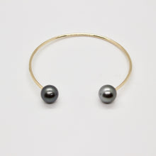 Load image into Gallery viewer, Double Tahitian Pearl Cuff
